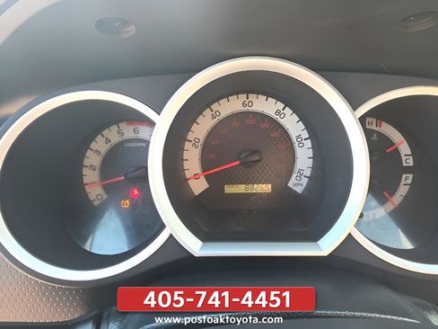 Used 2013 Toyota Tacoma PreRunner RWD image 18