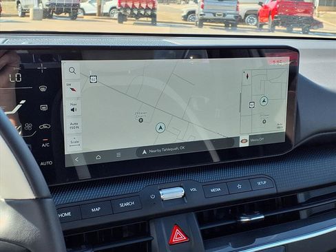 Used 2025 Kia K4 GT-Line w/ GT-Line Premium Package image 4