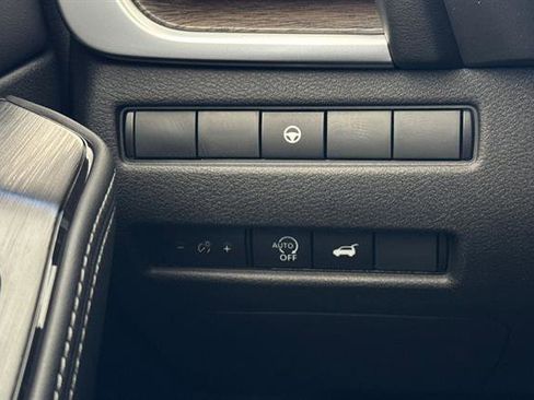 New 2026 Nissan Rogue Platinum AWD/4WD image 30