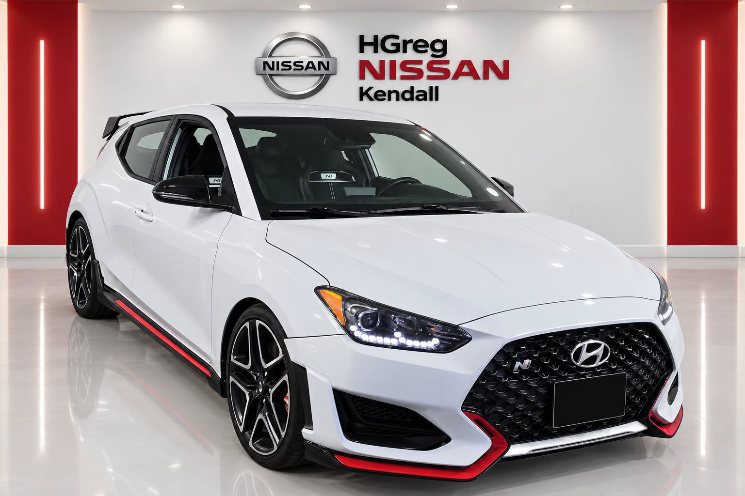 Used 2021 Hyundai Veloster N FWD image 3