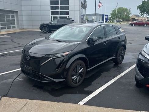 Certified 2023 Nissan Ariya FWD image 1
