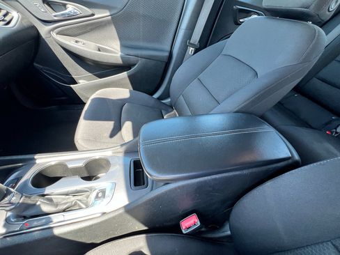 Used 2024 Chevrolet Malibu LT image 31