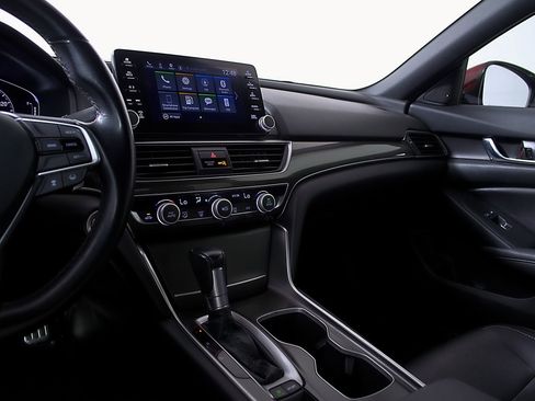 Used 2020 Honda Accord Sport image 29