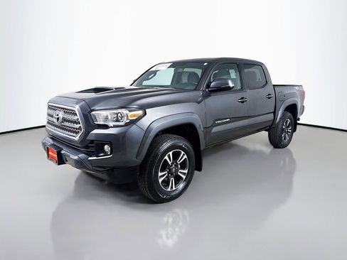 Certified 2016 Toyota Tacoma TRD Sport w/ Premium & Technology Package image 3