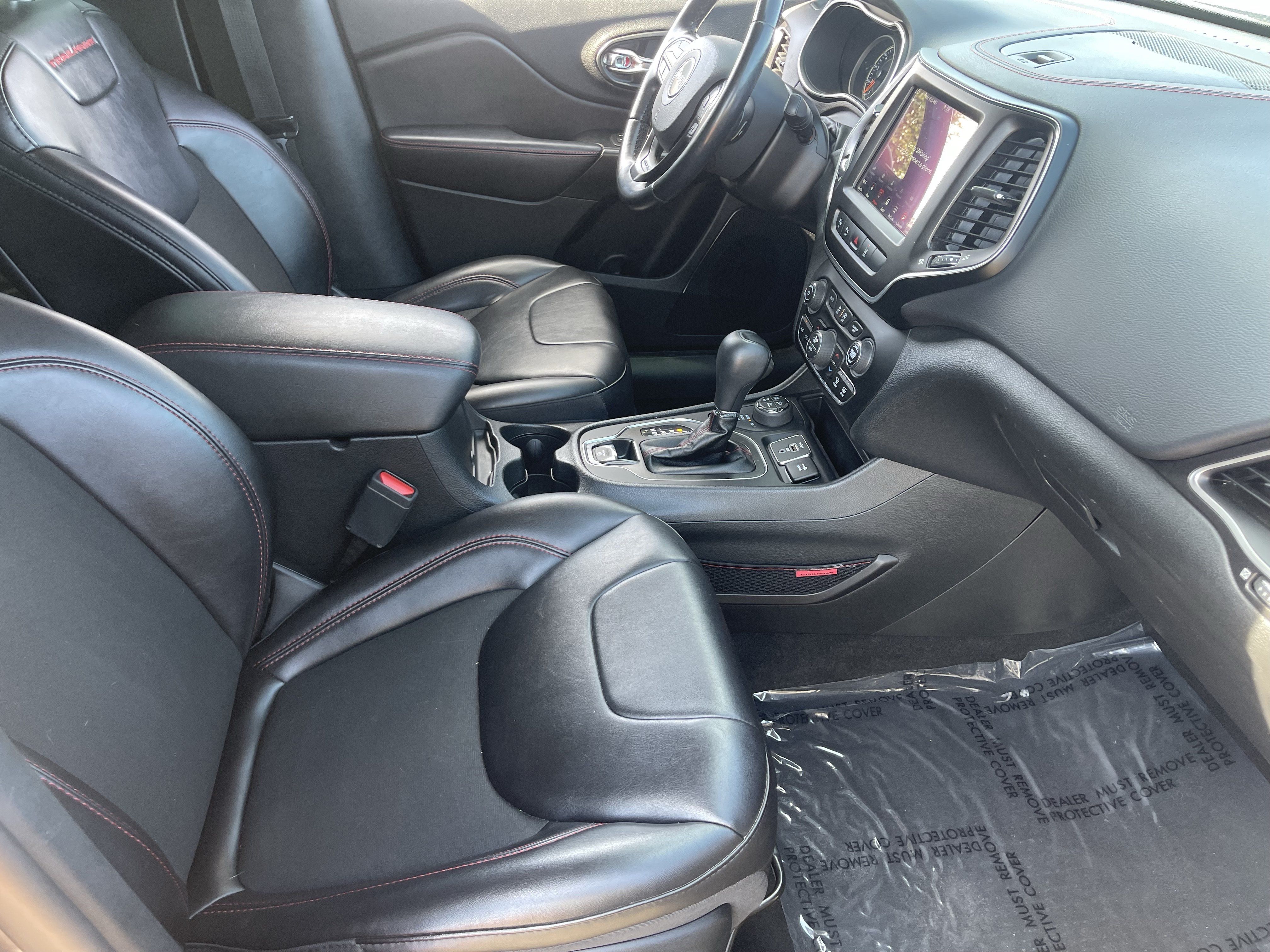 Used 2021 Jeep Cherokee Trailhawk w/ Sun, Sound & Nav Group AWD/4WD image 11