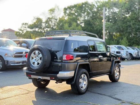 Used 2007 Toyota FJ Cruiser 4WD image 6