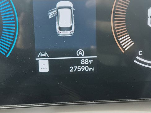 Used 2025 Hyundai Tucson SEL FWD image 19