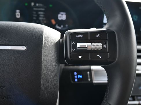 Used 2024 Hyundai Santa Fe SEL image 20