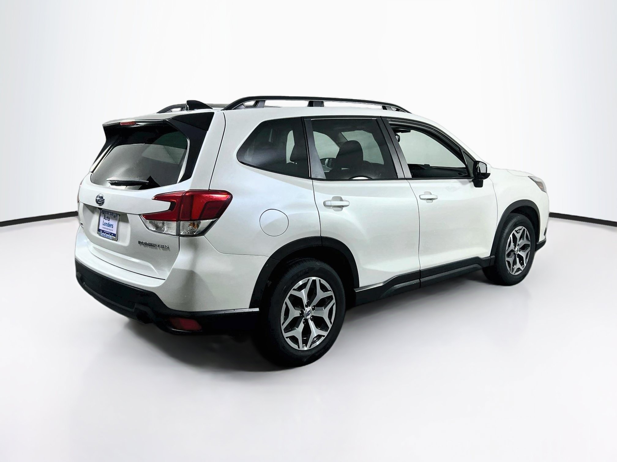 Used 2024 Subaru Forester Premium AWD/4WD image 5