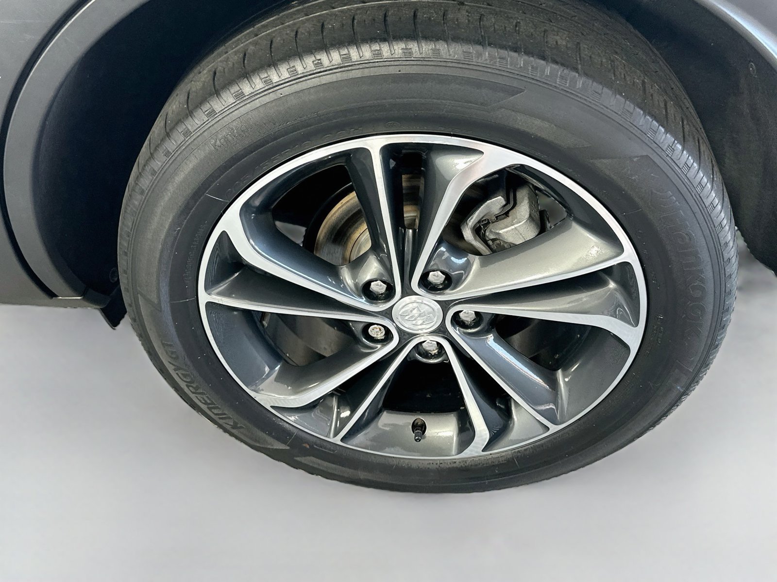 Used 2021 Buick Encore GX Select FWD image 29
