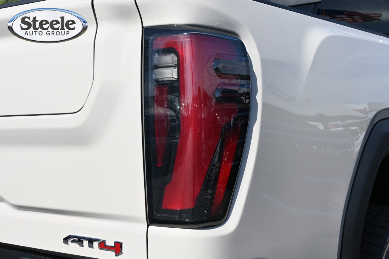 New 2026 GMC Sierra 2500 AT4 w/ AT4 Premium Plus Package AWD/4WD image 21