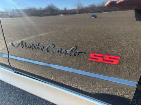 Used 2003 Chevrolet Monte Carlo SS FWD image 8