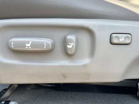 Used 2005 Toyota Sequoia SR5 image 13