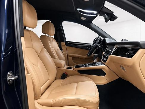 Used 2020 Porsche Macan S AWD/4WD image 24