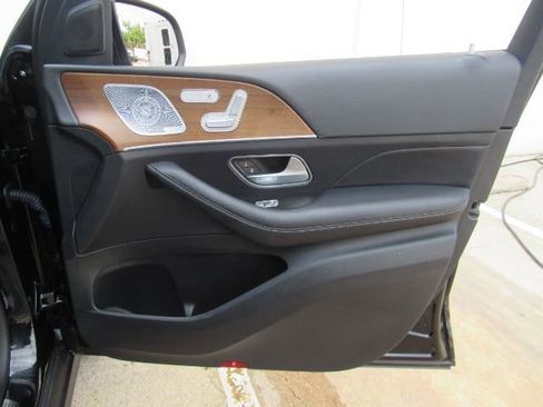 Used 2021 Mercedes-Benz GLE 350 w/ Premium Package image 20