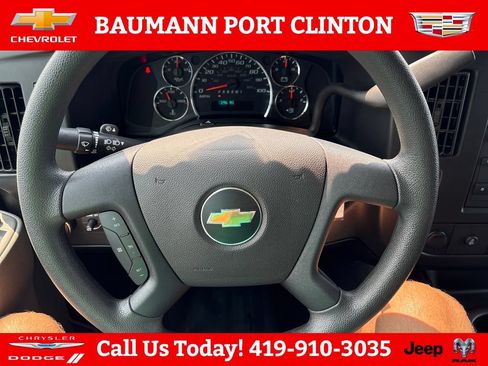 Used 2025 Chevrolet Express 2500 w/ Driver Convenience Package RWD image 13
