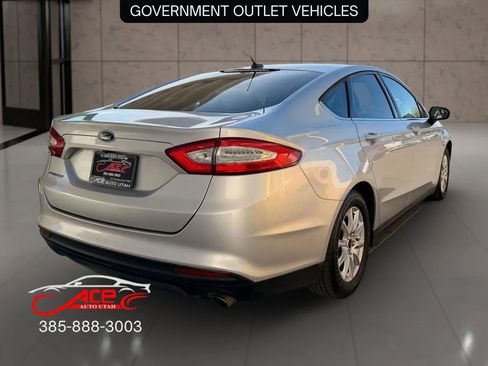 Used 2018 Ford Fusion S image 7