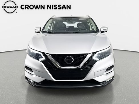 Certified 2021 Nissan Rogue Sport SL w/ Premium Package image 2