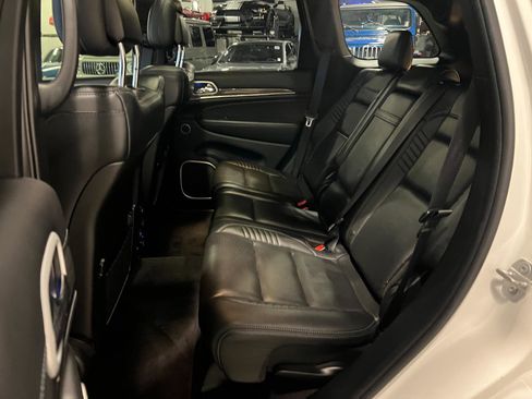 Used 2018 Jeep Grand Cherokee Trackhawk AWD/4WD image 29