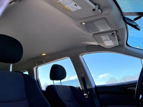 Used 2020 Nissan Pathfinder S image 19