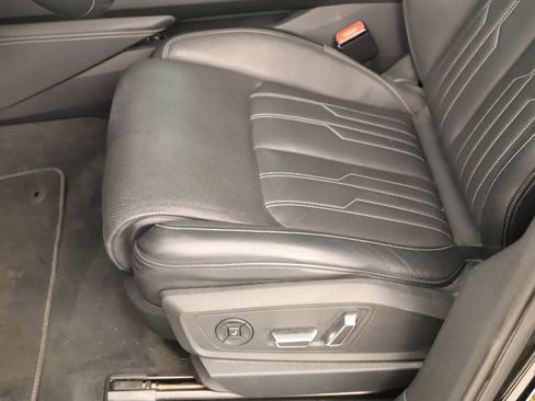 Used 2023 Audi e-tron Chronos w/ Chronos Package image 25