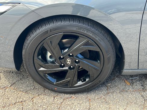 New 2026 Hyundai Elantra Sport image 11