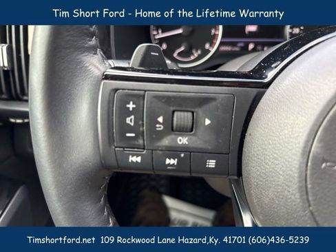 Used 2023 Nissan Pathfinder SL w/ Lighting Package (N92) image 33