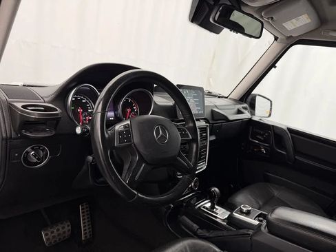 Used 2017 Mercedes-Benz G 550 image 7