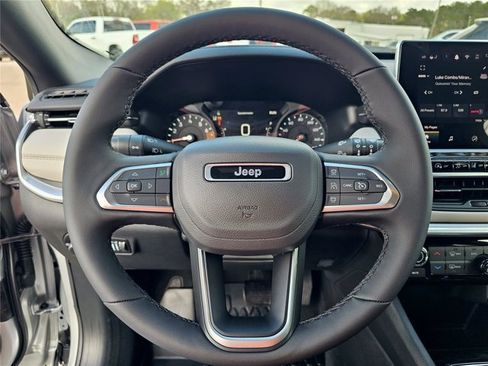New 2026 Jeep Compass Limited AWD/4WD image 42