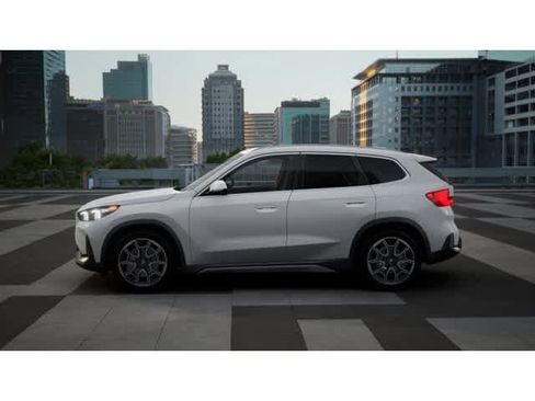 New 2026 BMW X1 xDrive28i w/ Convenience Package image 4
