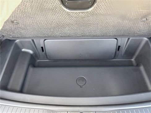 New 2025 Jeep Grand Cherokee L Altitude image 24