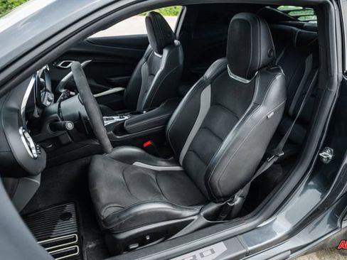 Used 2022 Chevrolet Camaro SS image 4