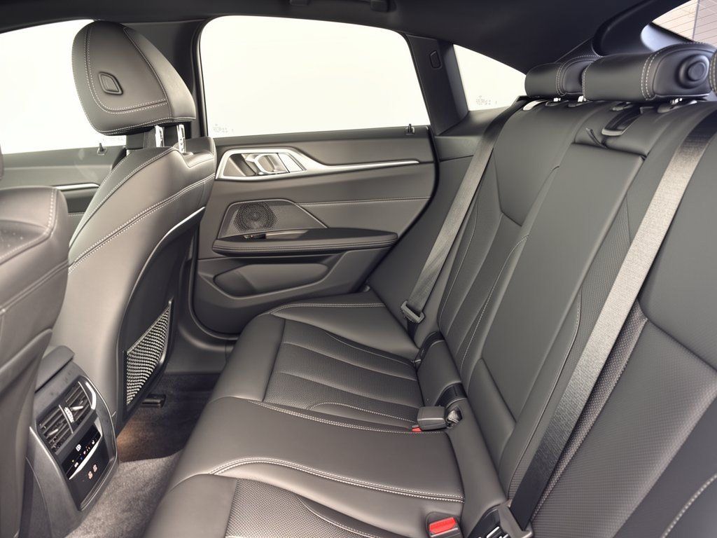 Used 2023 BMW i4 eDrive35 w/ Premium Package RWD image 25