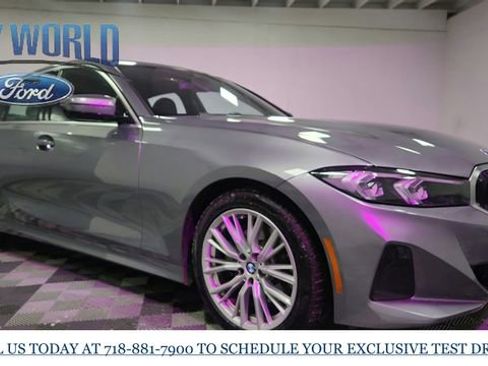 Used 2024 BMW 330i Sedan image 2