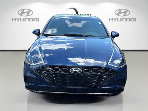 Used 2021 Hyundai Sonata Limited FWD image 2