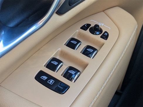 Certified 2024 Volvo S90 T8 Ultimate w/ Lounge Package image 21