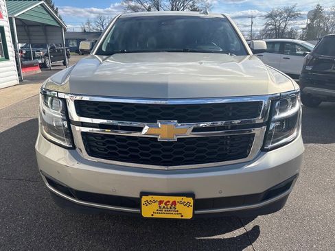 Used 2016 Chevrolet Tahoe LT w/ Luxury Package RWD image 3