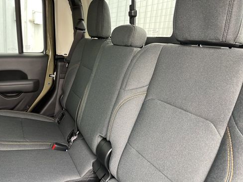 New 2026 Jeep Gladiator Sport image 40