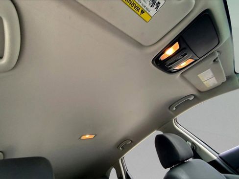 Used 2020 Kia Sorento LX image 23