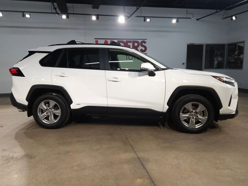 Certified 2023 Toyota RAV4 XLE w/ Convenience Package image 8