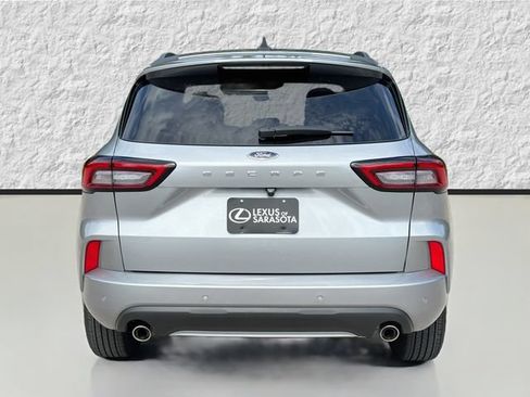 Used 2023 Ford Escape ST-Line w/ Tech Pack #1 FWD image 4