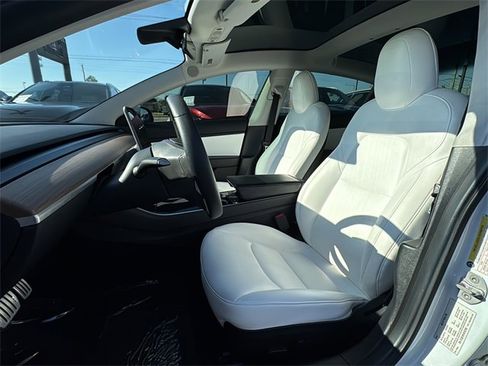 Used 2019 Tesla Model 3 Long Range image 14