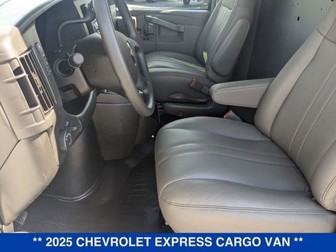 New 2025 Chevrolet Express 3500 Extended RWD image 15
