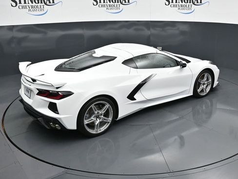 Used 2025 Chevrolet Corvette Stingray Premium Cpe w/ Z51 Performance Package RWD image 24