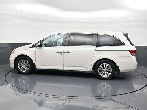 Used 2016 Honda Odyssey EX-L image 2