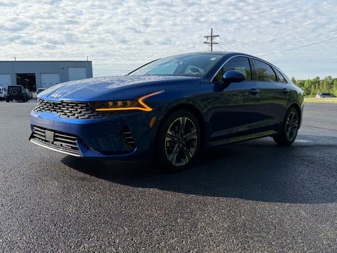 Used 2023 Kia K5 EX w/ EX Premium Package FWD image 8