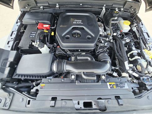 Used 2021 Jeep Wrangler Sport AWD/4WD image 21