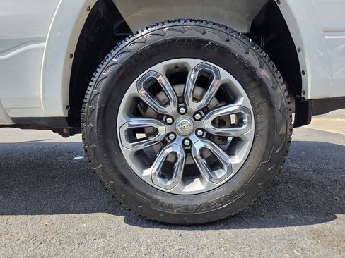Used 2020 RAM 1500 Laramie AWD/4WD image 24