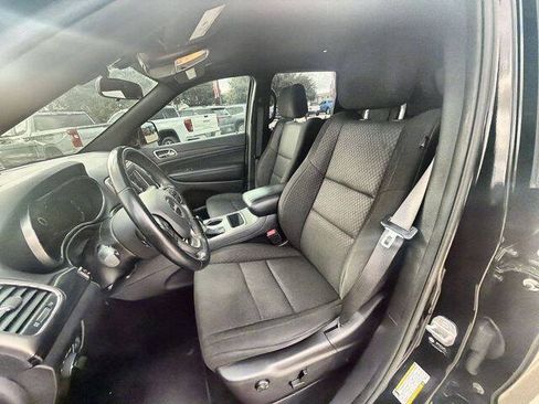 Used 2021 Jeep Grand Cherokee Laredo RWD image 18
