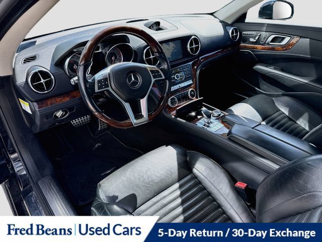 Used 2014 Mercedes-Benz SL 550 image 30